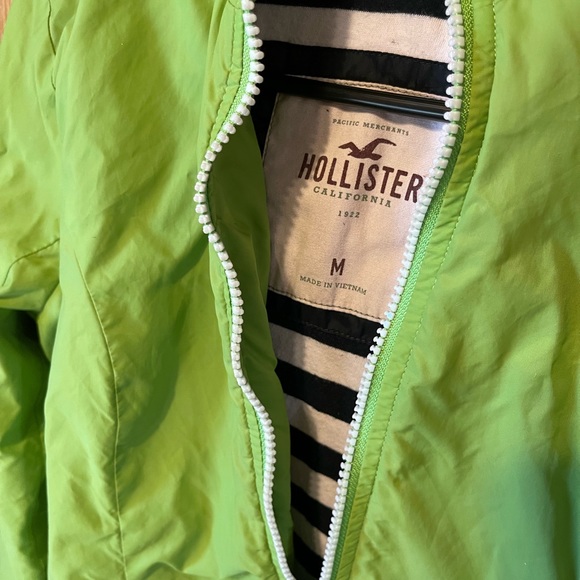 Hollister La Piedra/Solano California Lime Green Hooded Zippered Rain Jacket - Picture 14 of 15